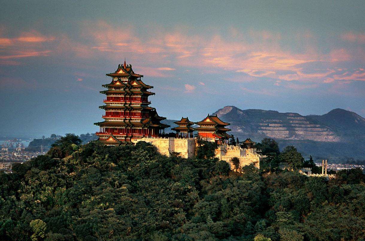 JDB电子：微晶石背景墙优点有哪些 微晶石背景墙缺点有哪些